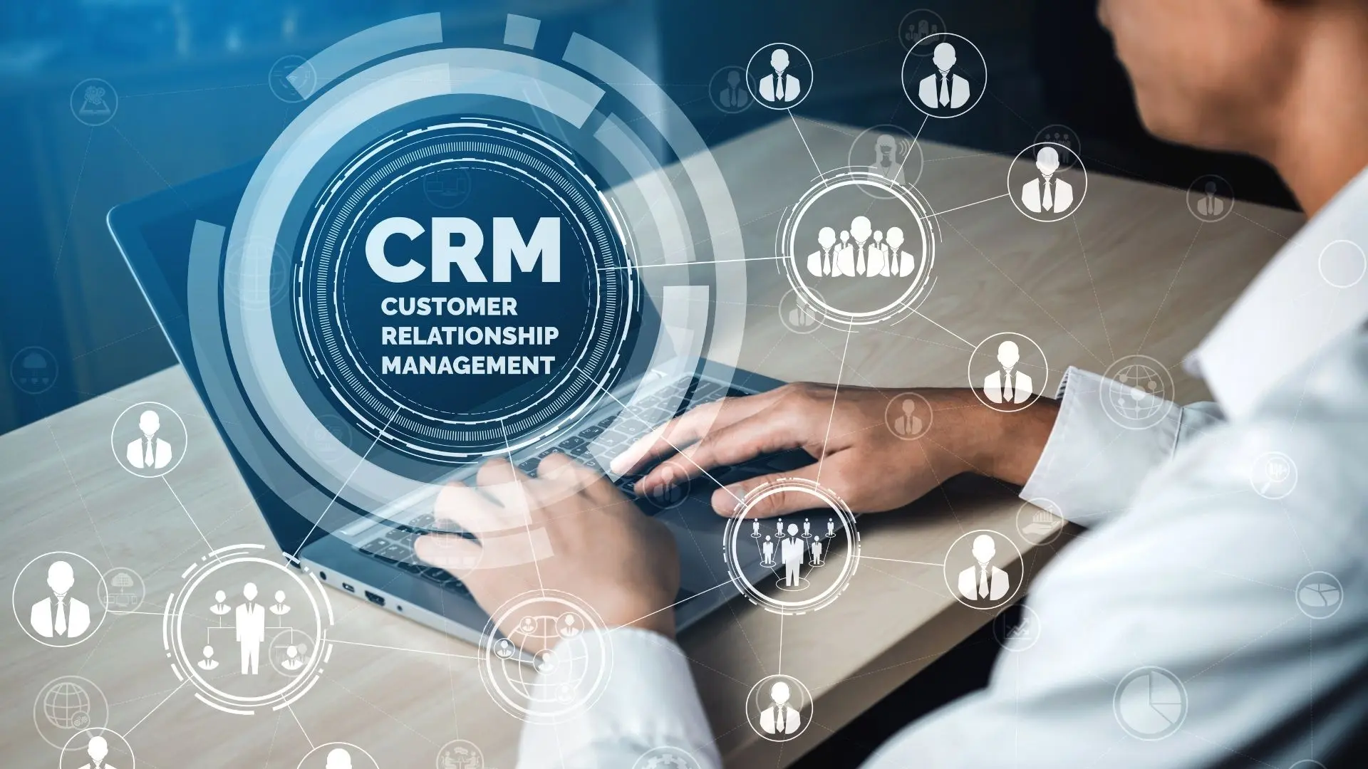 為什麼企業應該要使用CRM系統？業務開發3大優點、評估技巧，全都收錄在這裡！