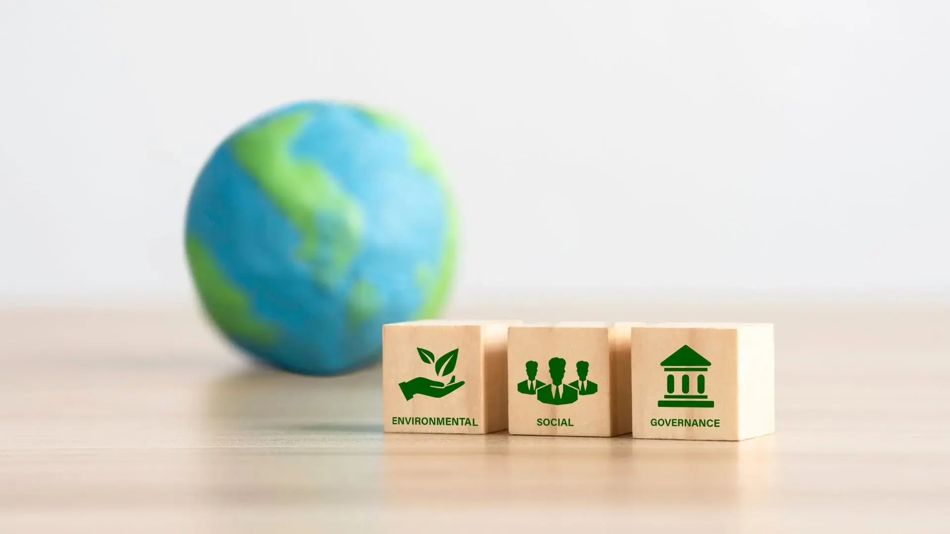What is global supply chain management How can businesses break through in the midst of trade wars, technological challenges, and talent shortages (2)